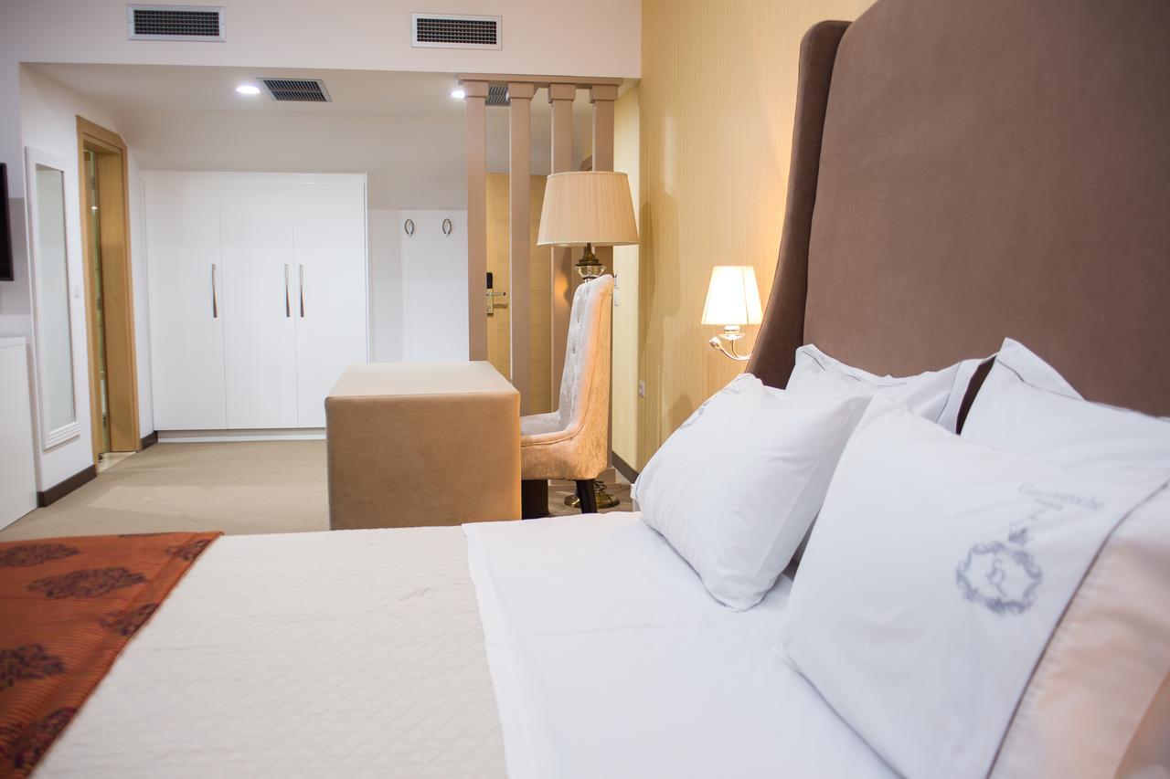 Santa Quaranta Premium Resort Σαράντα Εξωτερικό φωτογραφία