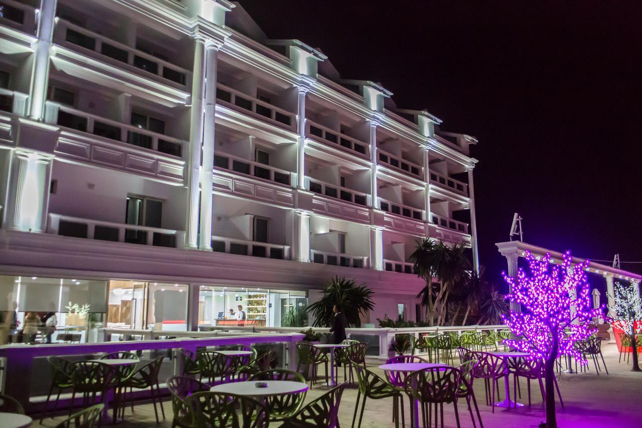 Santa Quaranta Premium Resort Σαράντα Εξωτερικό φωτογραφία