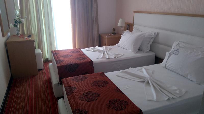 Santa Quaranta Premium Resort Σαράντα Εξωτερικό φωτογραφία