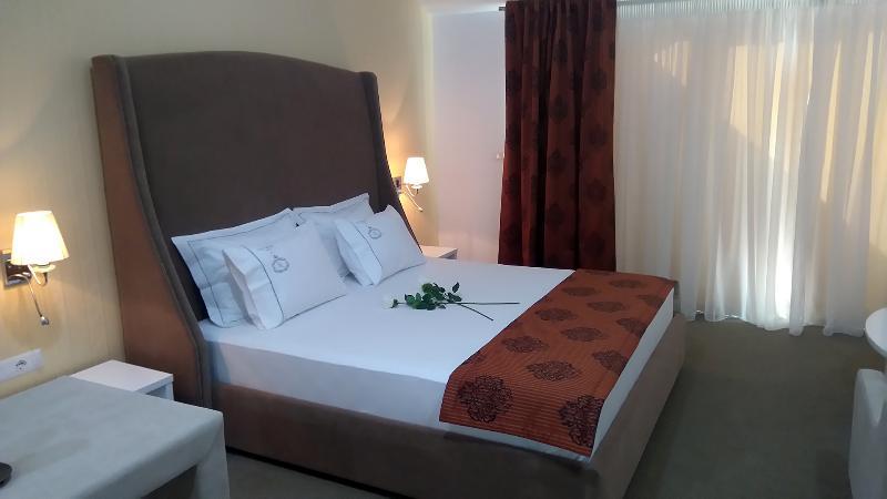 Santa Quaranta Premium Resort Σαράντα Εξωτερικό φωτογραφία